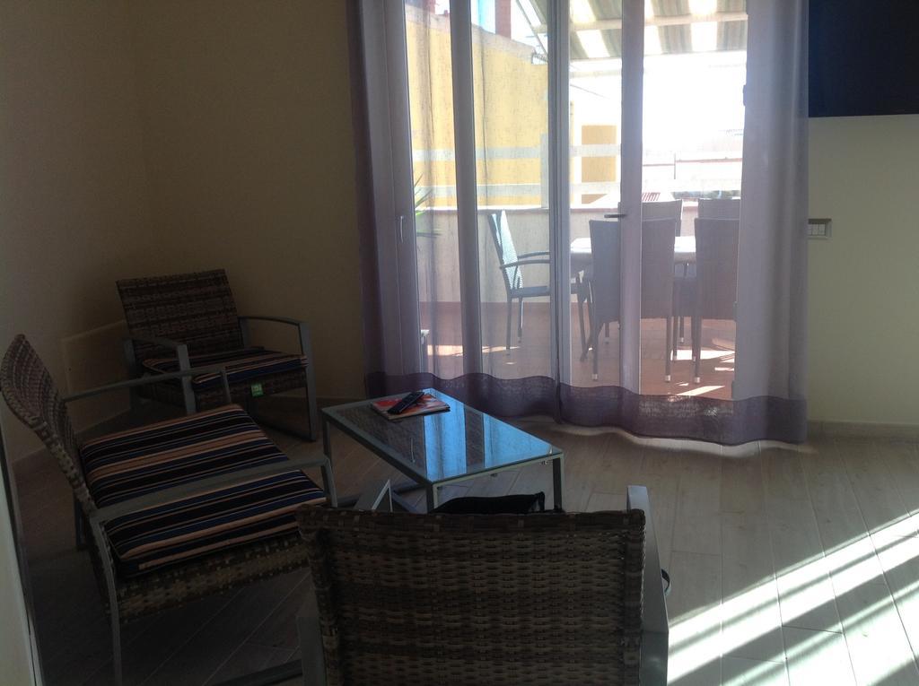 Villamari Apartment Альгеро Экстерьер фото